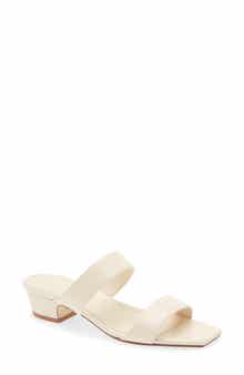 Kemi Sandal