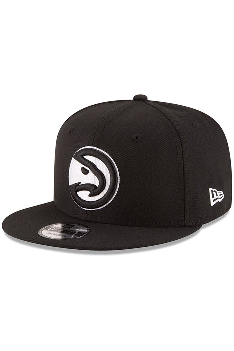 Men's New Era Black Atlanta Hawks Black & White Logo 9FIFTY Adjustable Snapback Hat, Main, color, Black