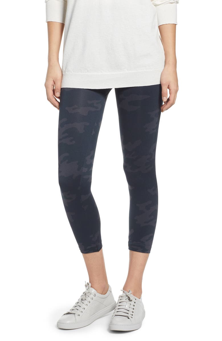SPANX<sup>®</sup> SPANX Look At Me Now Crop Seamless Leggings, Main, color,