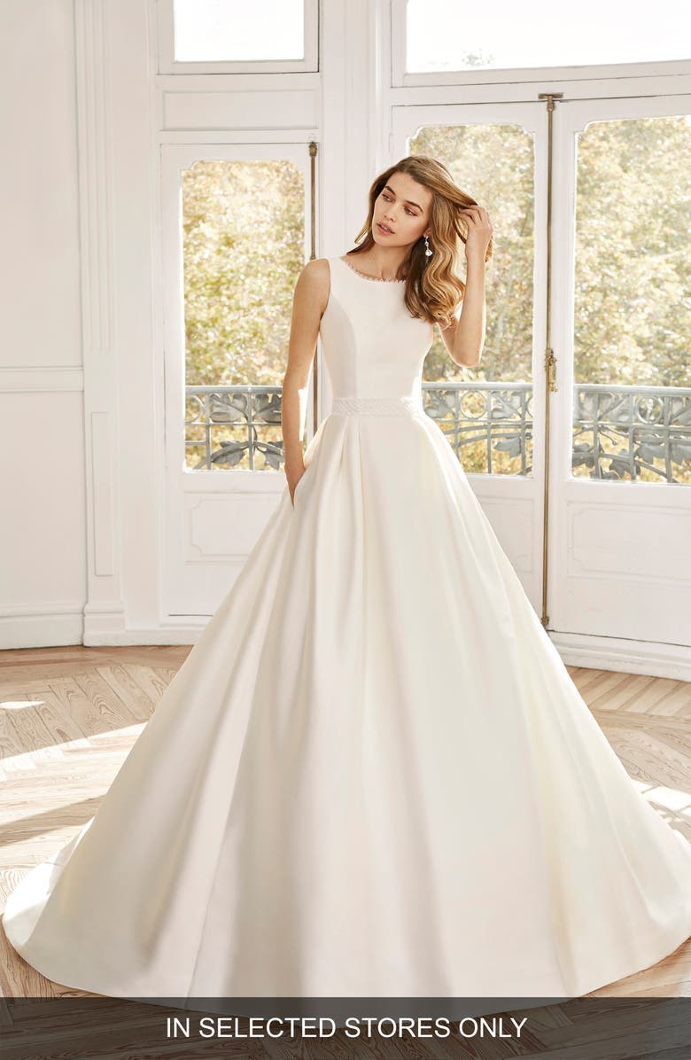 Aire Barcelona Noel Classic Ballgown Wedding Dress, Main, color,