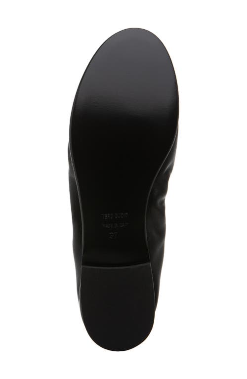 275 Central Vanna Flat In Black
