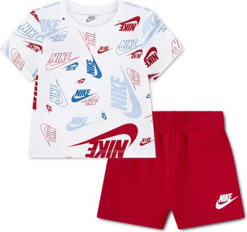 Nike Graphic T-Shirt & Shorts | Nordstromrack