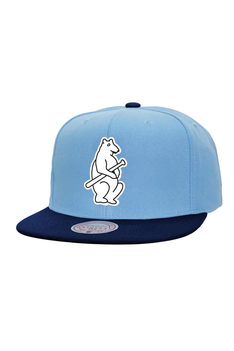 Men's Mitchell & Ness Light Blue Chicago Cubs Cooperstown Collection Basic Flip Snapback Hat, Main, color, Light Blue