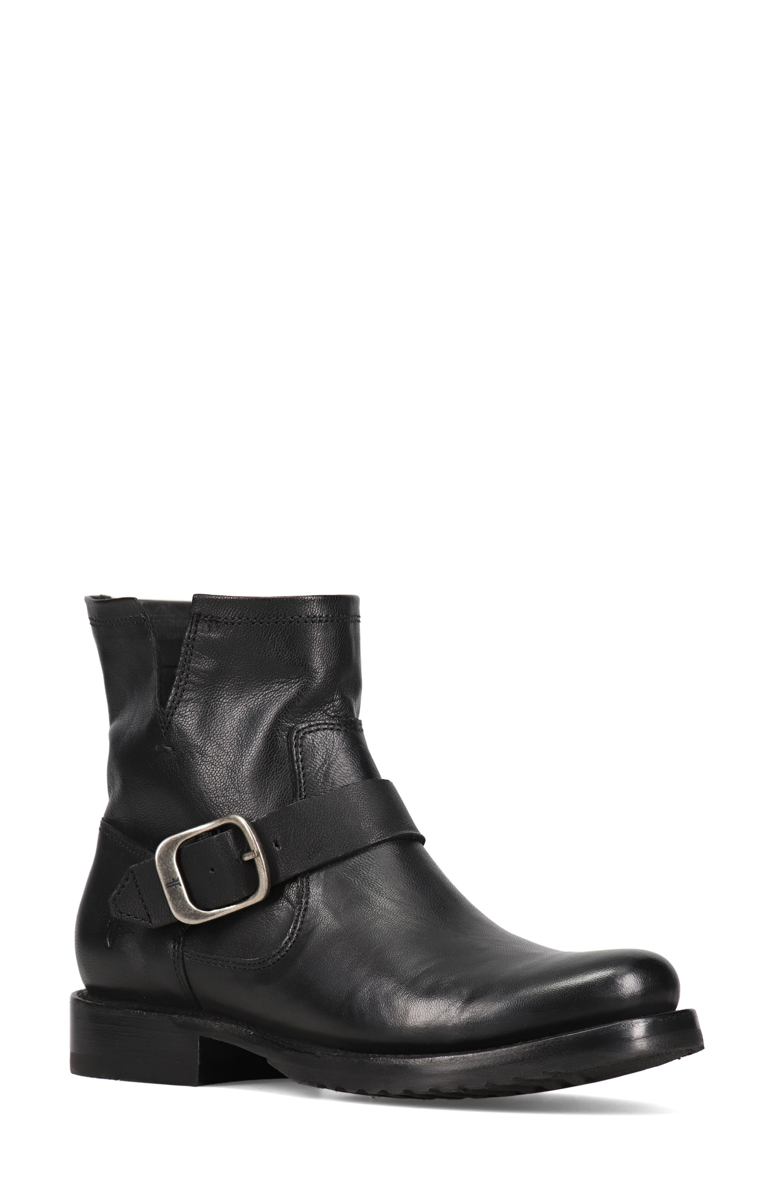 Frye Veronica Flex Bootie in Dark Black 