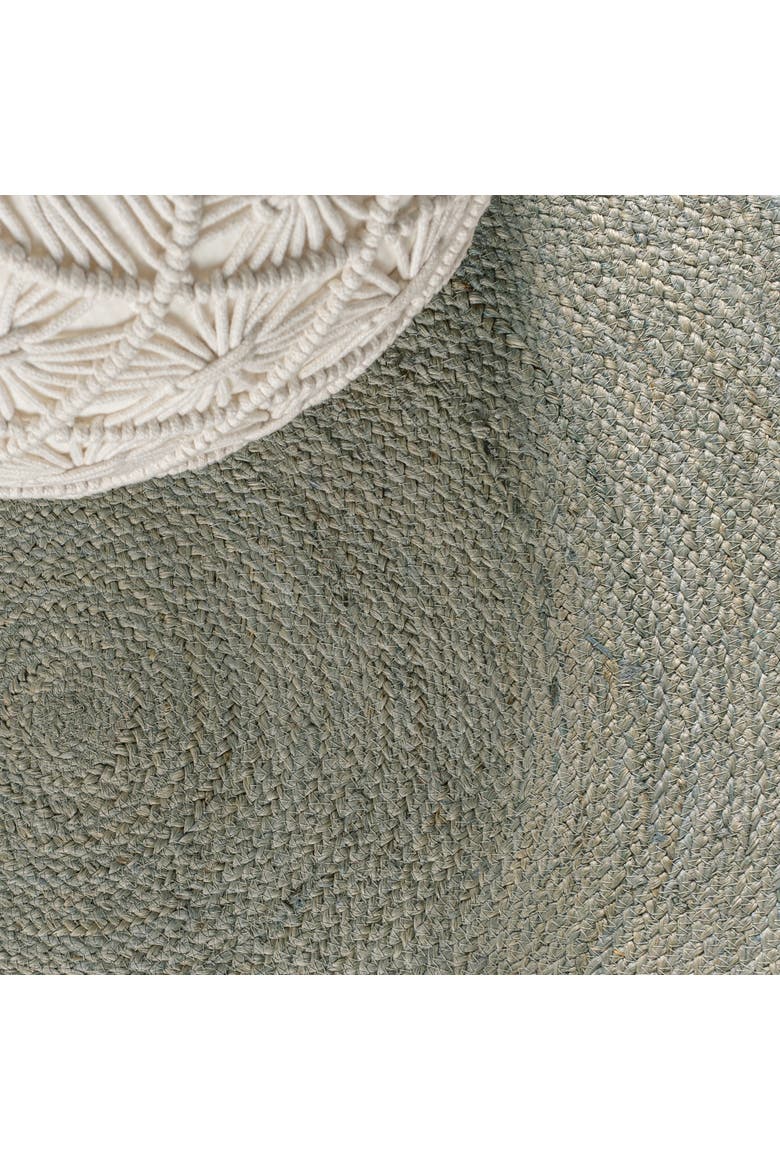 Zara Braided Coastal Cottage Round Jute Round Area Rug, Alternate, color, Gray