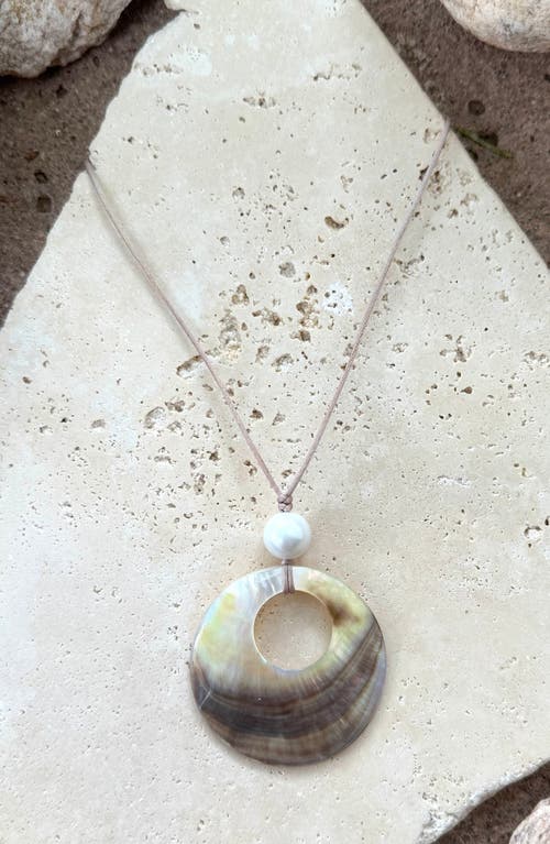 Adornia Adjustable Leather And Shell Necklace In White