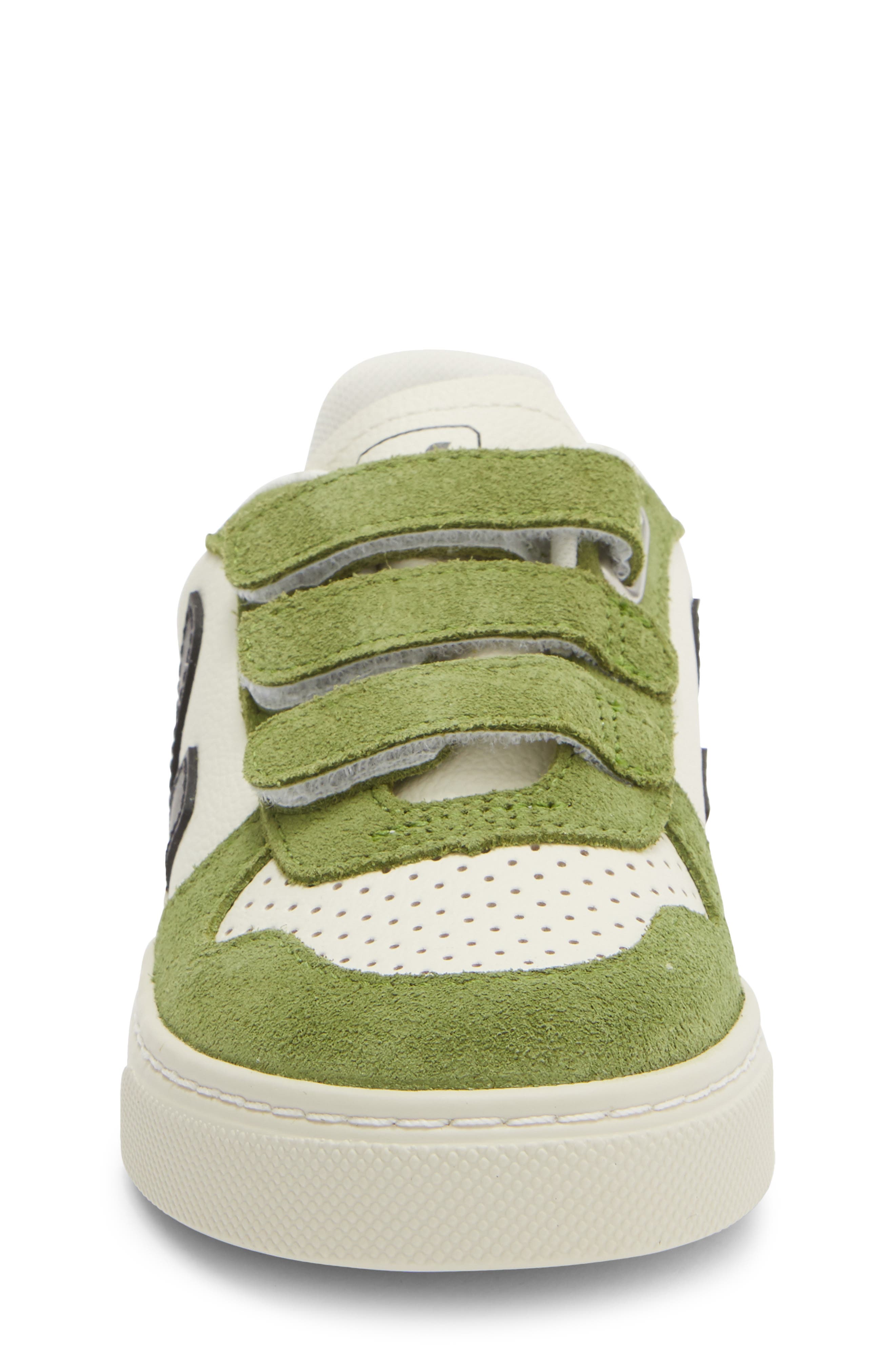 Veja Kids' V-10 Sneaker, Alternate, color, Pure Black Kiwi