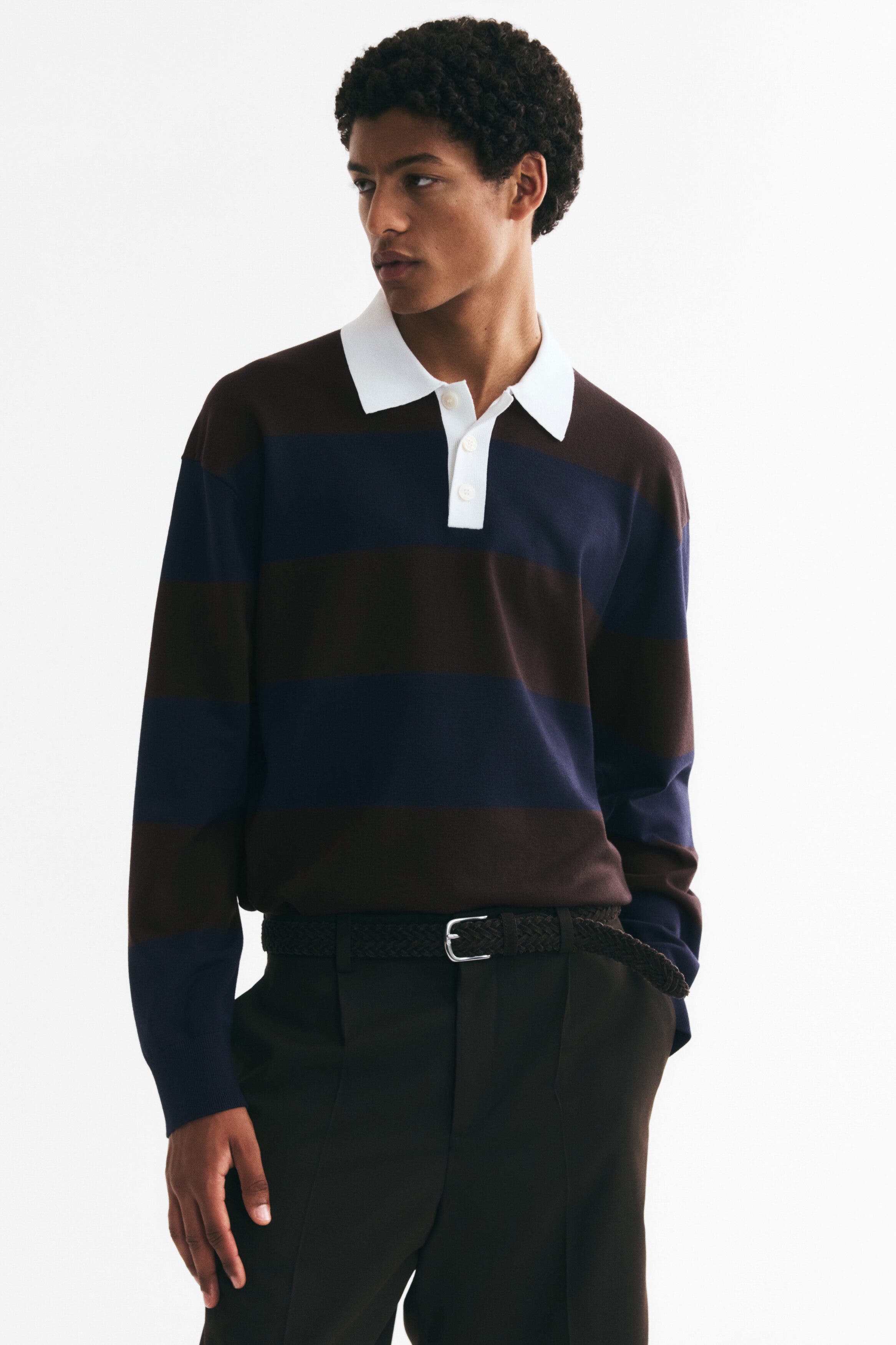Dark brown/navy blue striped