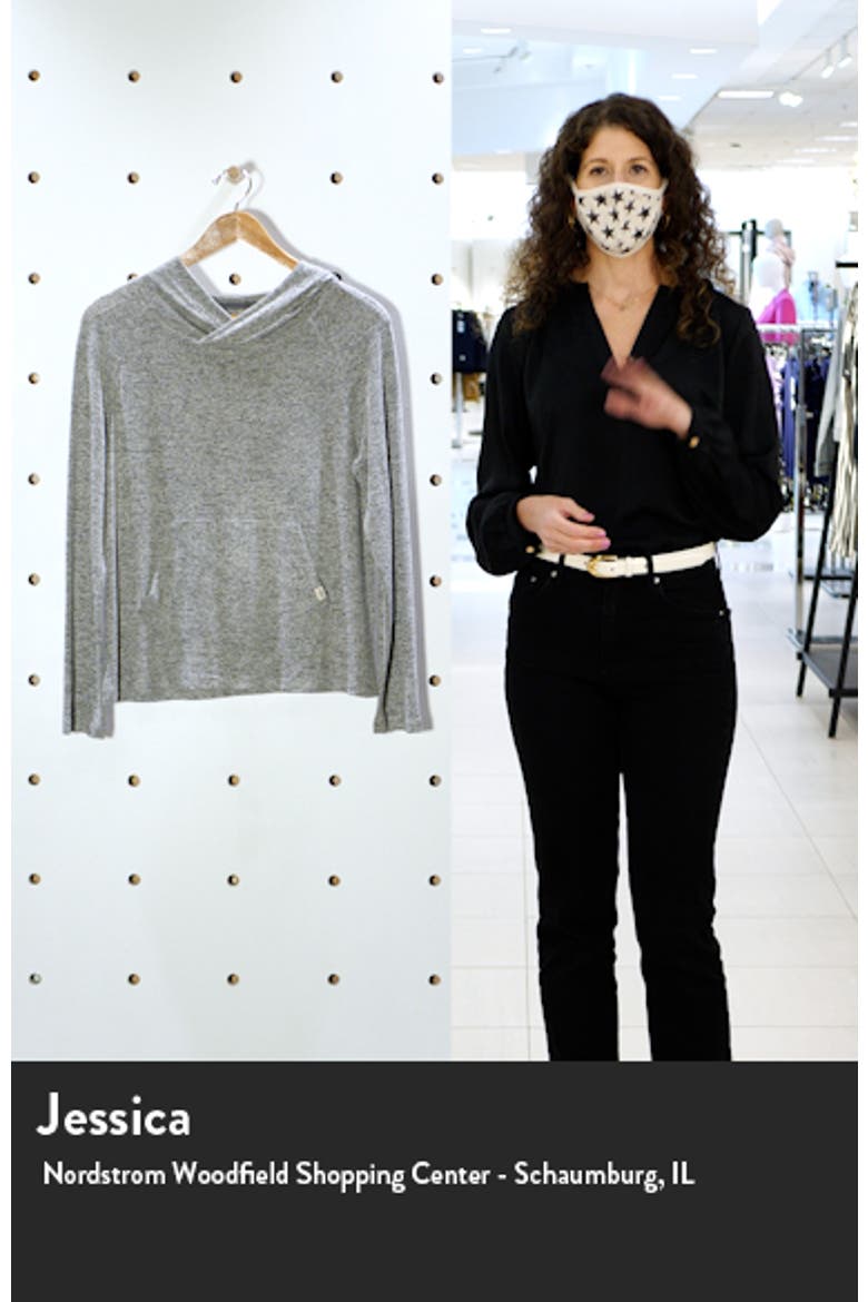 Pilar Hoodie video