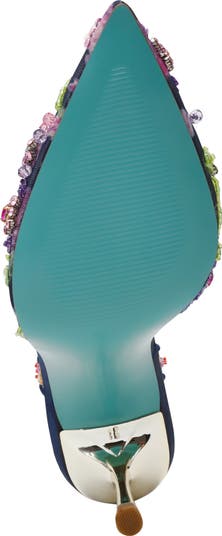 Velma Pointed Toe Slingback Pump