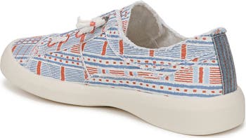 Beachside Low Top Sneaker
