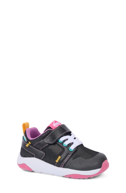 Kids' Viento Sneaker