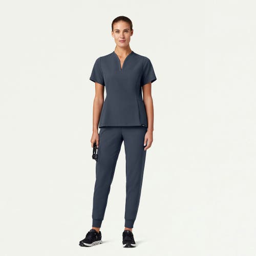 Jaanuu 6-pocket Slim Mid-rise Scrub Jogger In Green