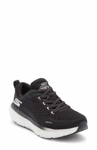 SKECHERS GO RUN Max Ride 11 Running Shoe