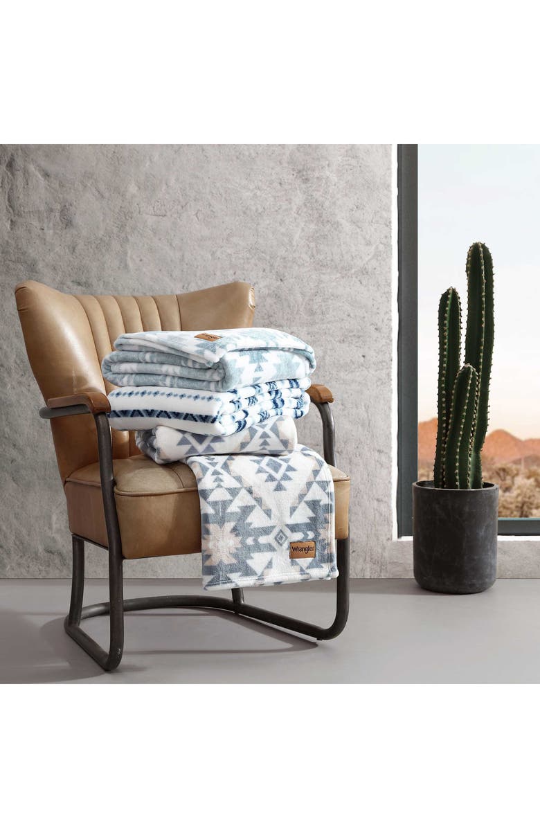 Wrangler Diamond Trail Throw Blanket, Alternate, color, Blue