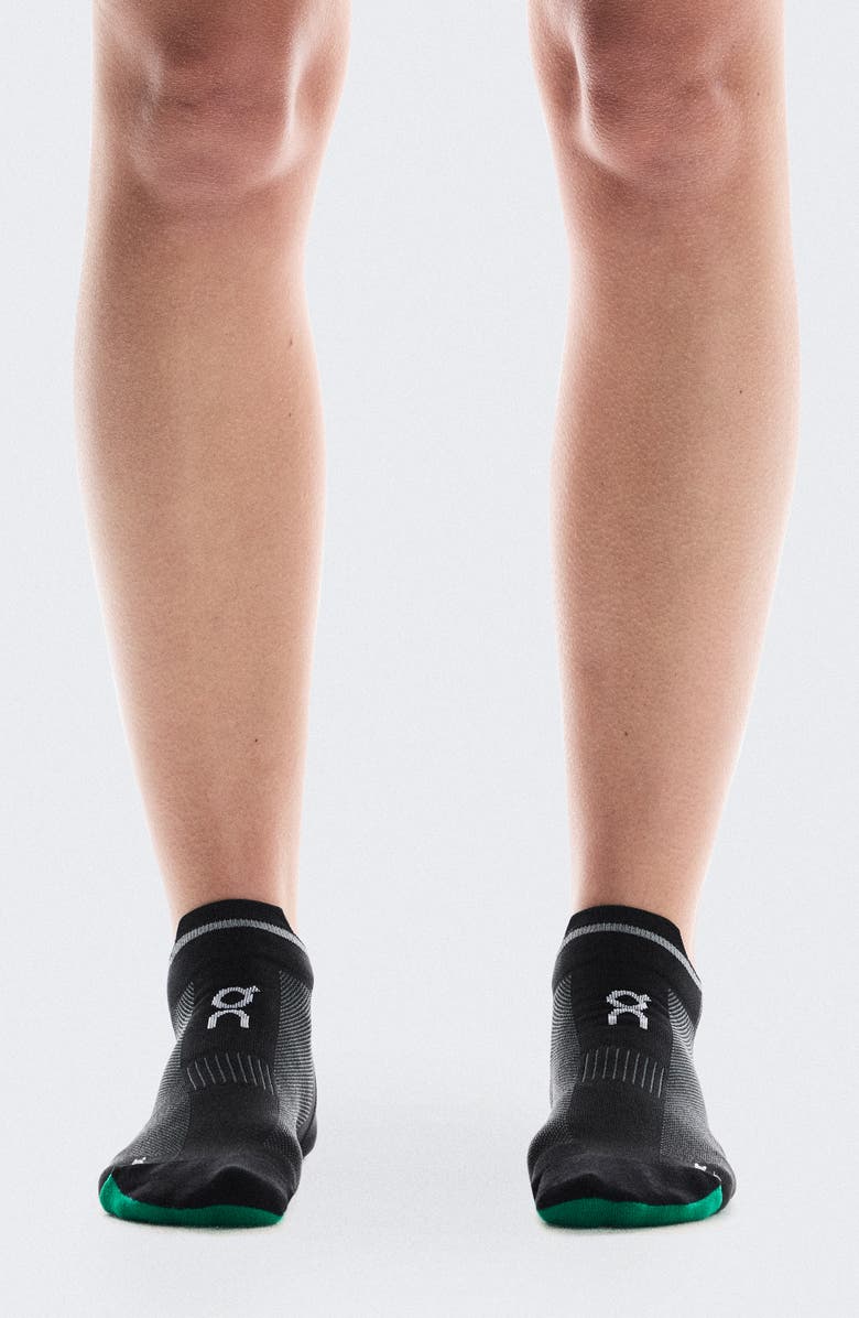 On Elite Run No-Show Socks, Alternate, color, Black/ Magnet