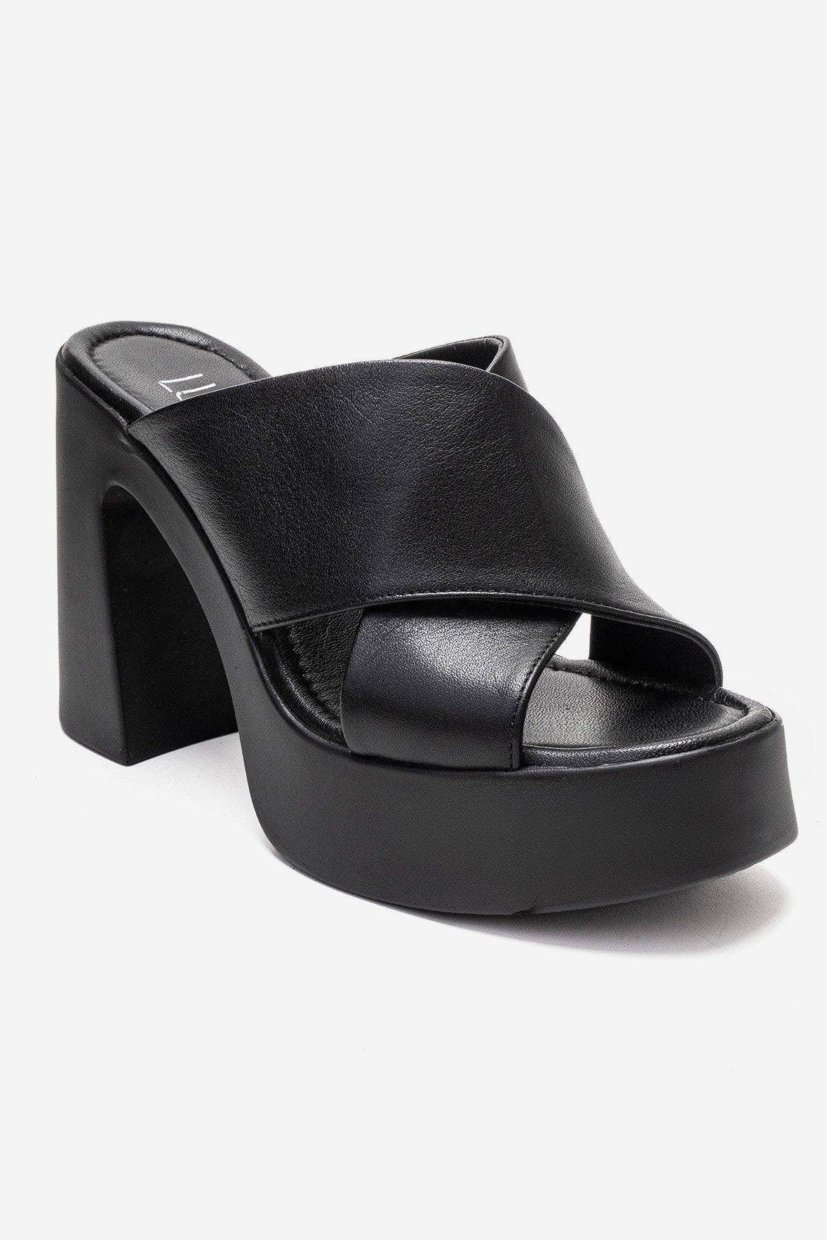 Forever & Always Shoes Essenza Leather Platform Block Heel Sandal, Alternate, color, Black