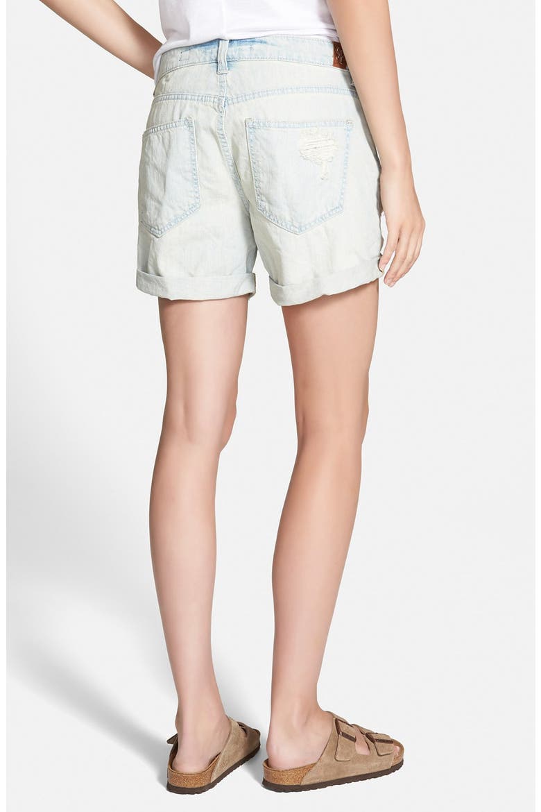 Cuffed Boyfriend Denim Shorts, Alternate, color, LIGHT WASH
