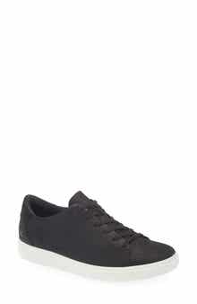 ECCO Classic Low Top Sneaker