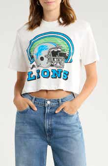 Junk Food Game Time NFL Detroit Lions Crop Distressed Graphic T-Shirt