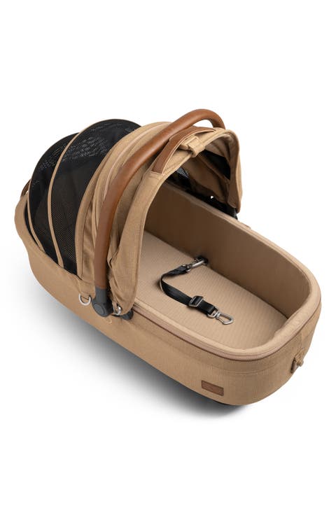 Maeve™ Medium Rigid Pet Car Seat