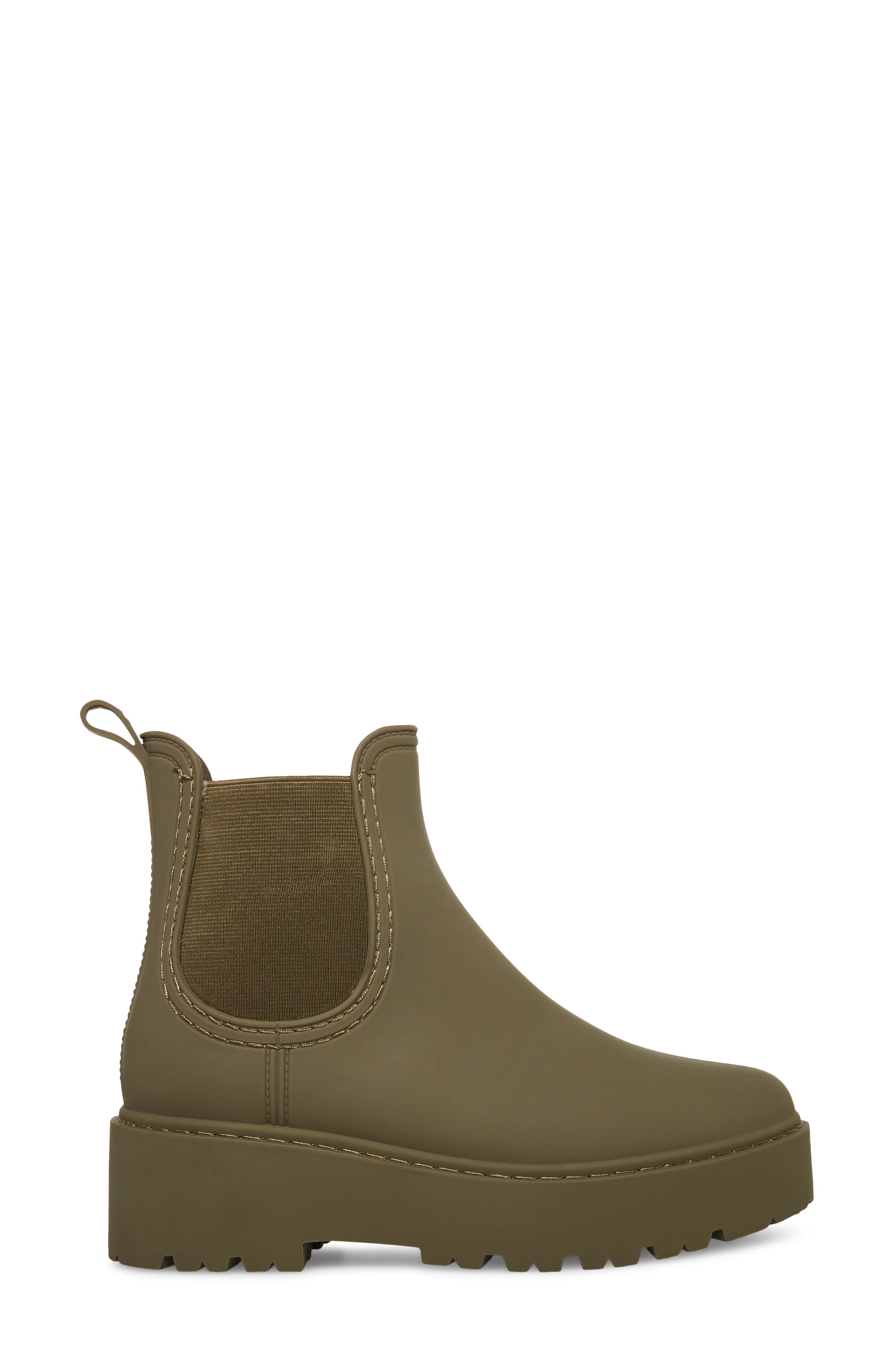 Sahara Lug Sole Chelsea Bootie, Alternate, color, OLIVE