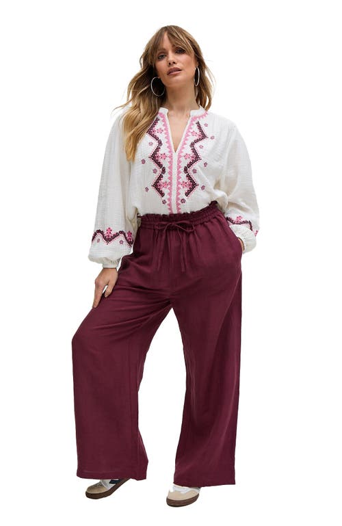 Raffya Dina V-neck Embroidered Blouse In White