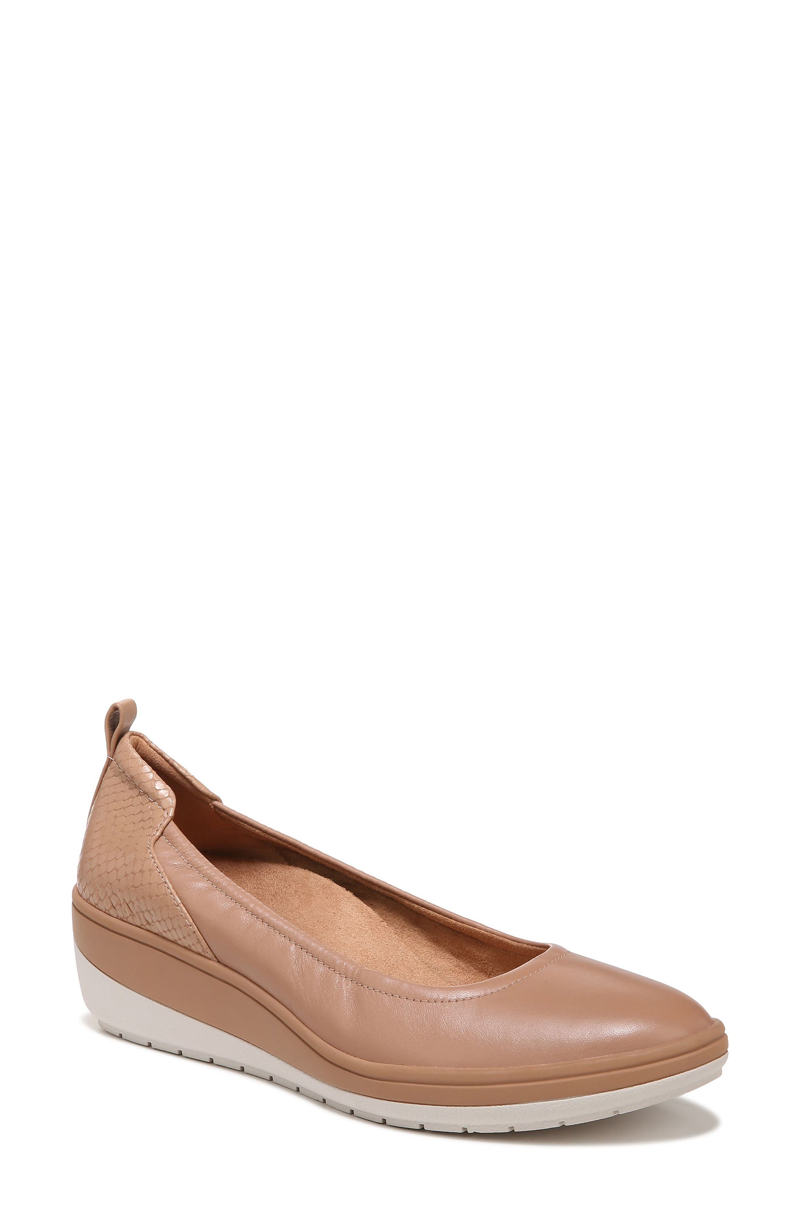 Vionic Jacey Wedge Loafer, Main, color, 