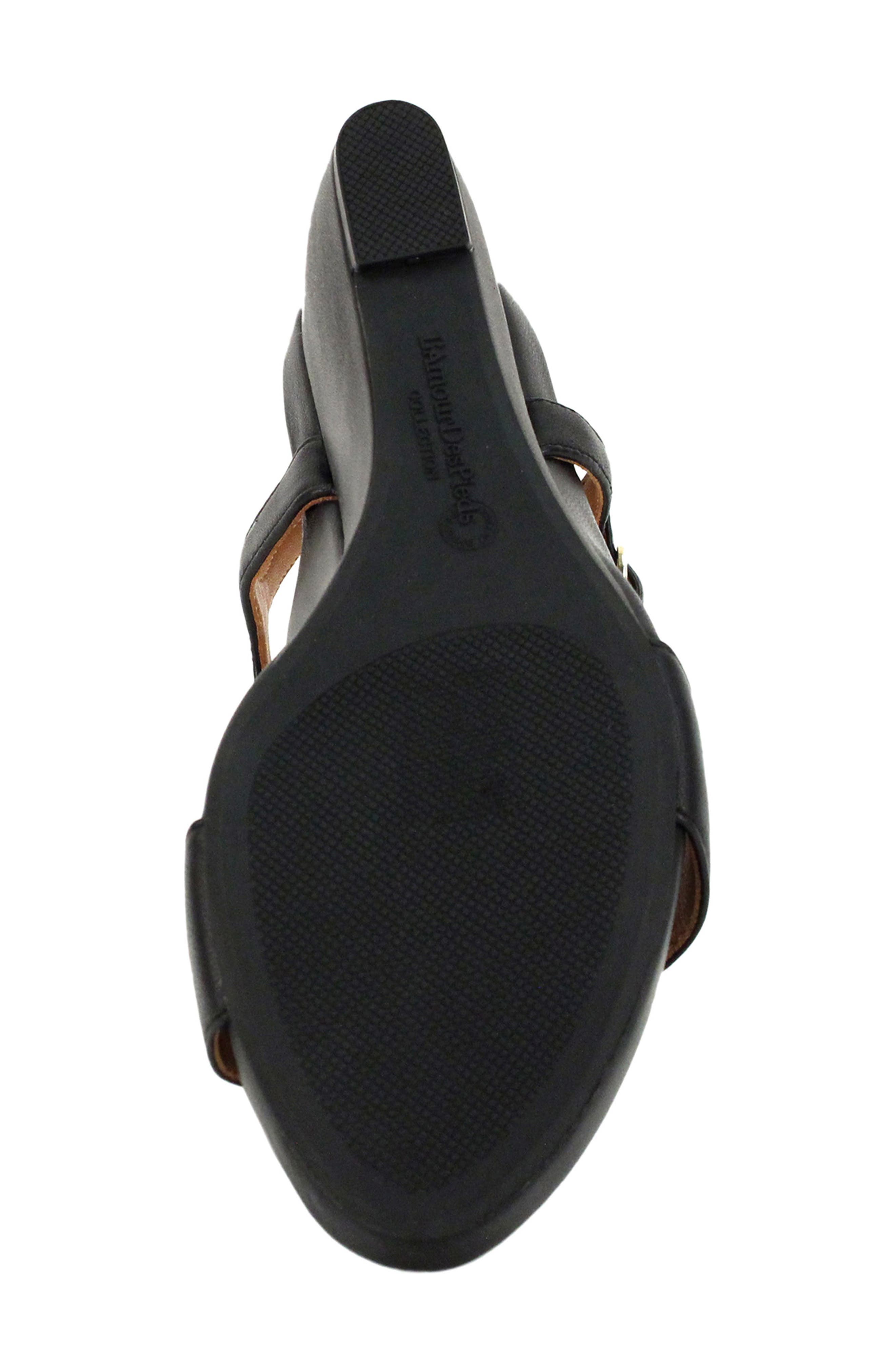 L'Amour des Pieds Idelle T-Strap Wedge Sandal, Alternate, color, 