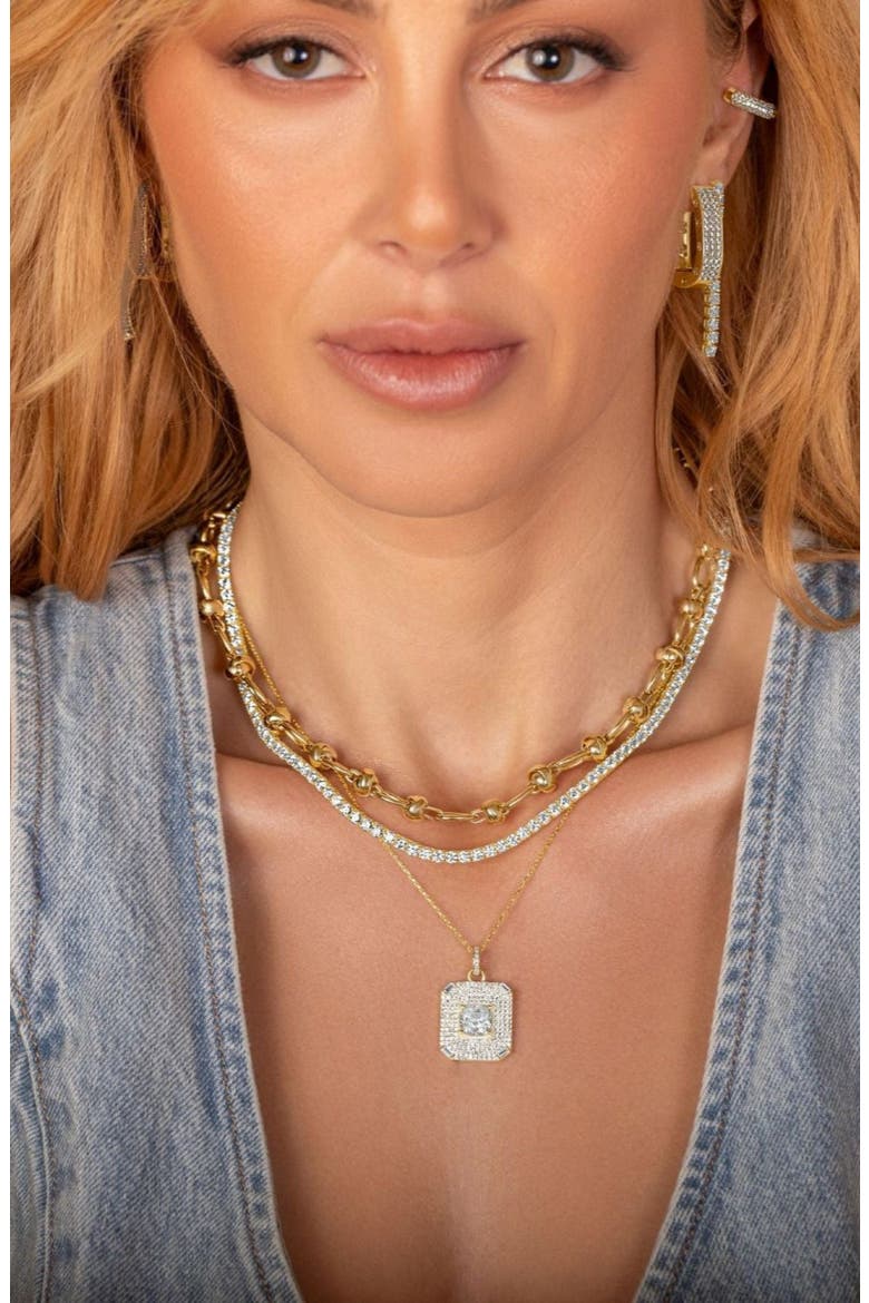 Cubic Zirconia Medallion Pendant Necklace, Alternate, color, GOLD