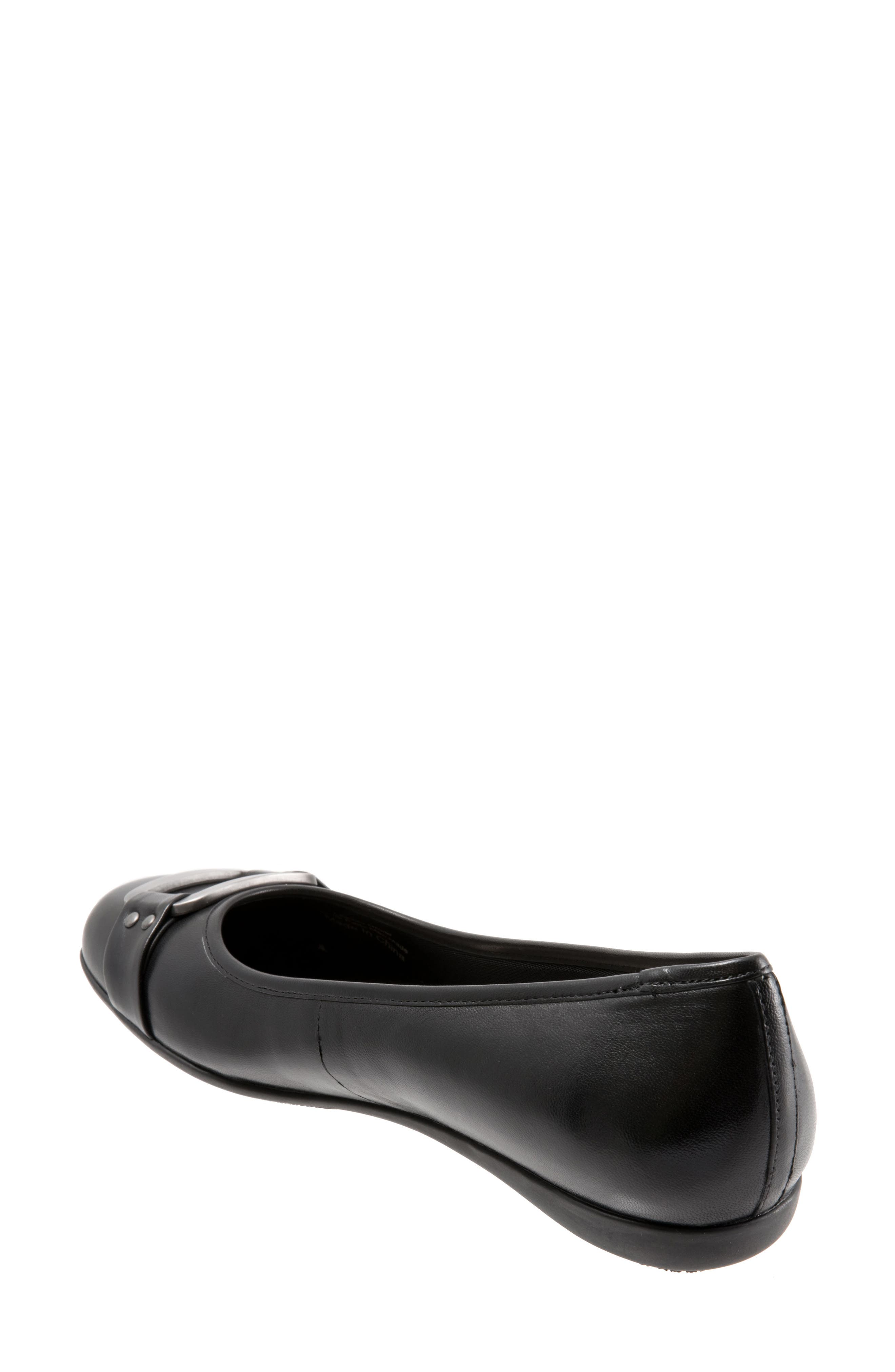 Trotters Sizzle Signature Flat - Multiple Widths Available, Alternate, color, Black