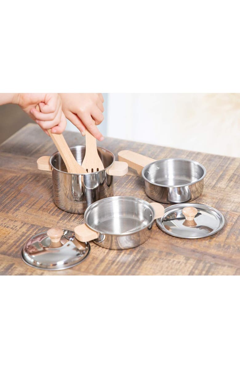 NEW CLASSIC TOYS Metal Pan Set with Wooden Handles, Alternate, color,