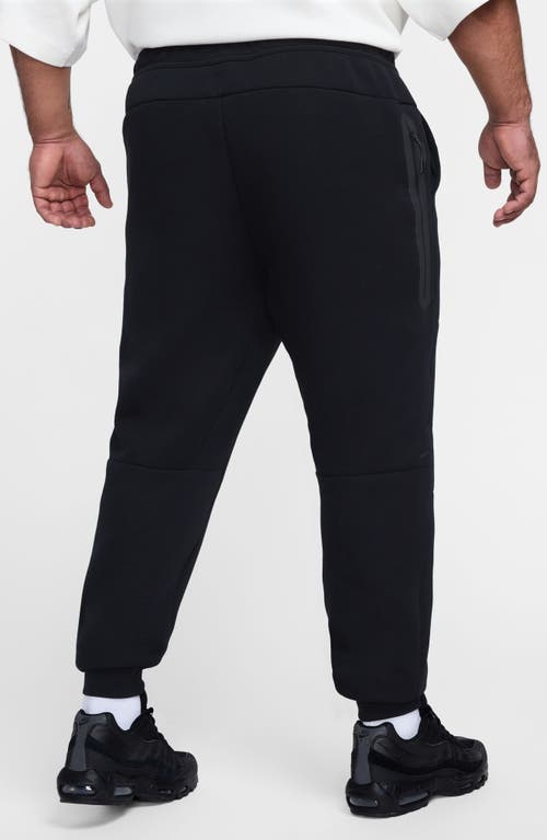 Nike Nsw Tech Fleece Track Trousers In Black
