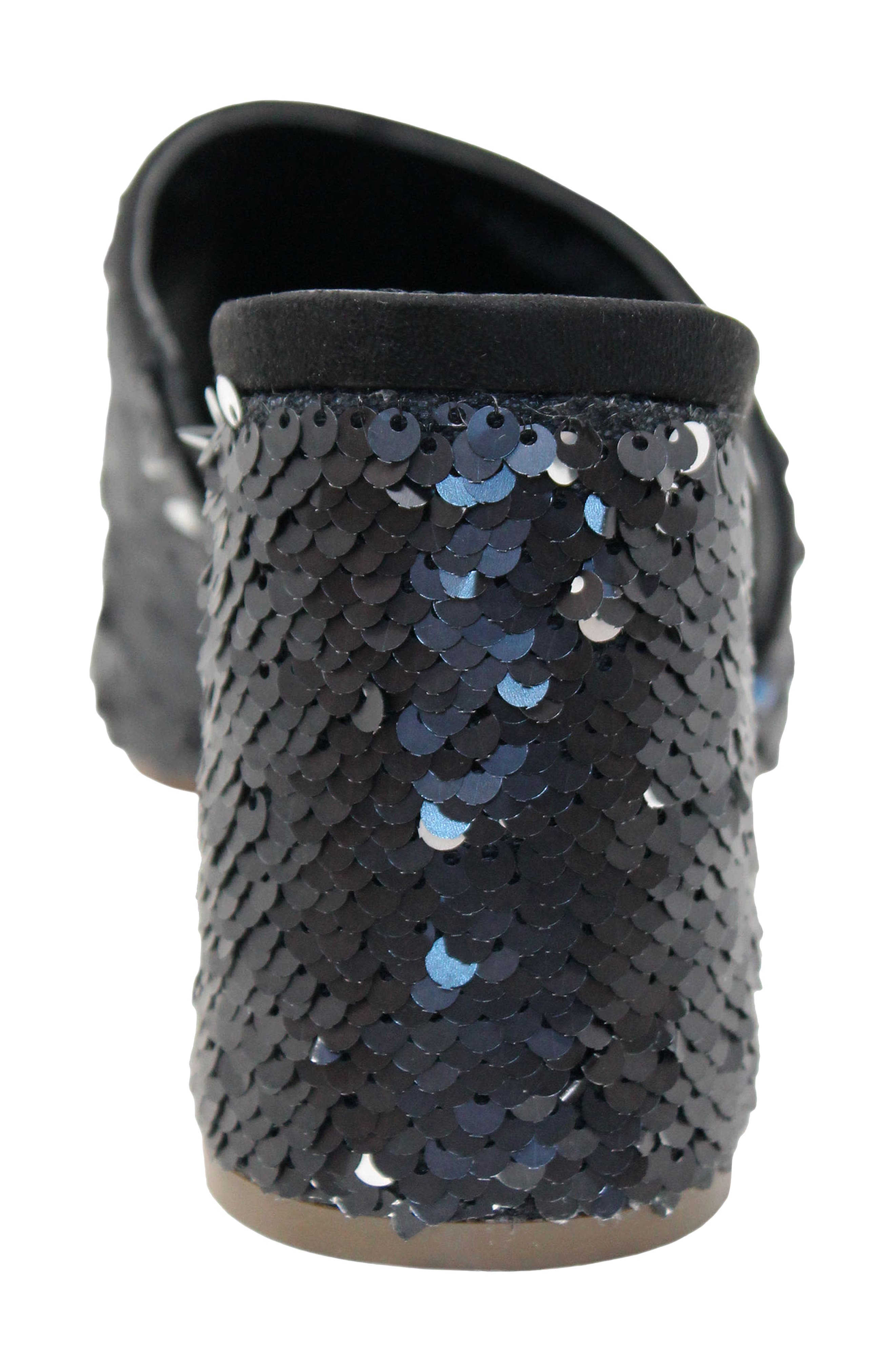 Charles by Charles David Reveal Sandal, Alternate, color, Black-Sq