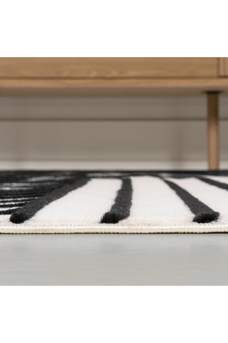 Odense High-Low Minimalist Angle Geometric Indoor/Outdoor Area Rug, Alternate, color, Black/White