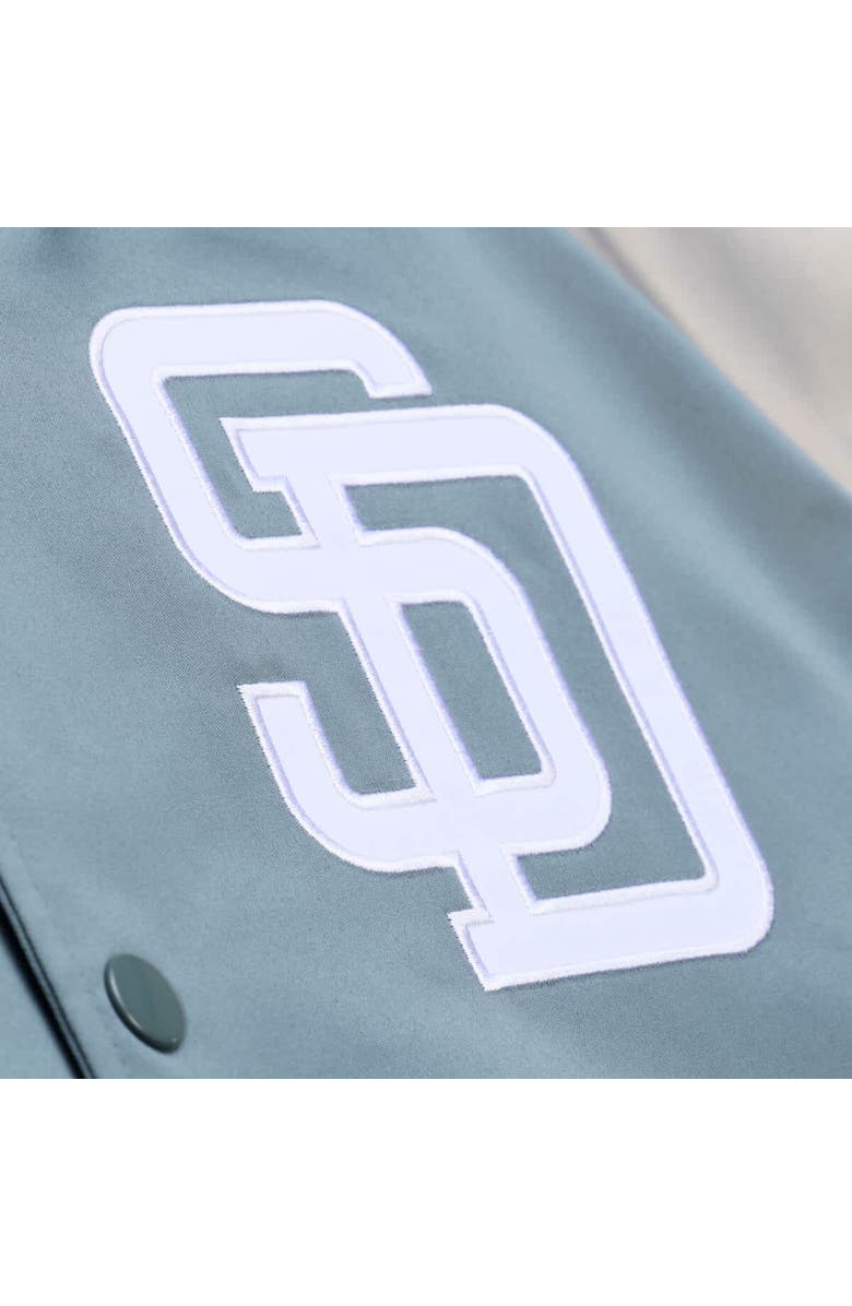 Mitchell & Ness Men's Mitchell & Ness  Gray San Diego Padres Thunderstorm Head Coach Lightweight Satin Full-Snap Jacket, Alternate, color, Gray