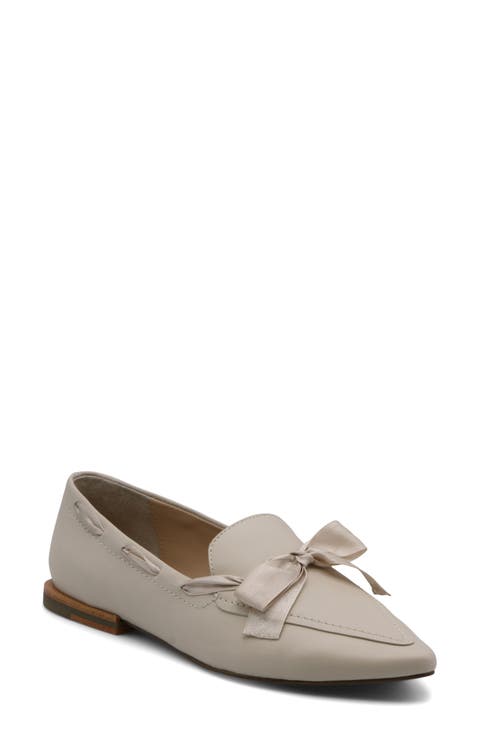 Izzi Pointed Toe Flat (Women)