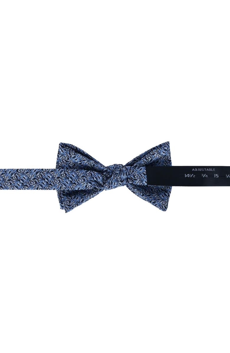Trafalgar Benito's Blue Basketweave Pattern Silk Novelty Bow Tie, Alternate, color, Light Blue