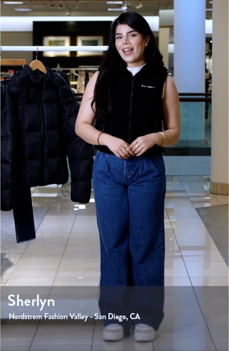 Shrunken Fleece Vest, sales video thumbnail