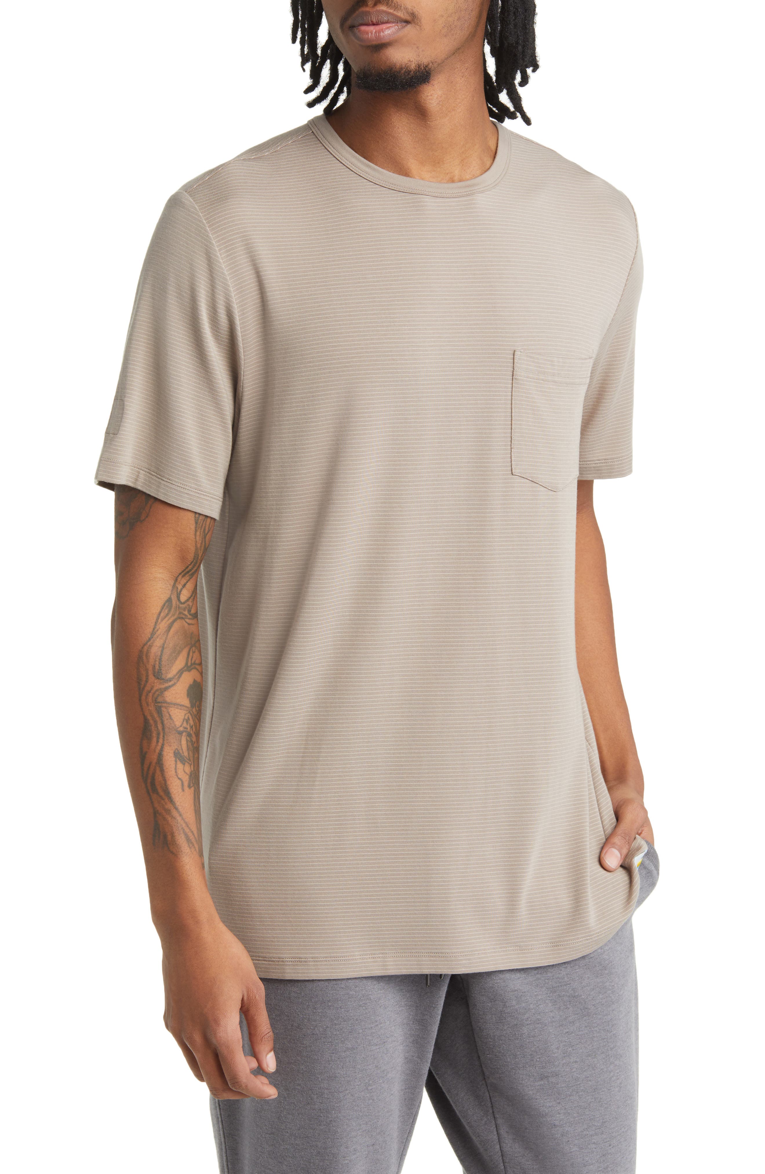 Vuori Linear T-Shirt