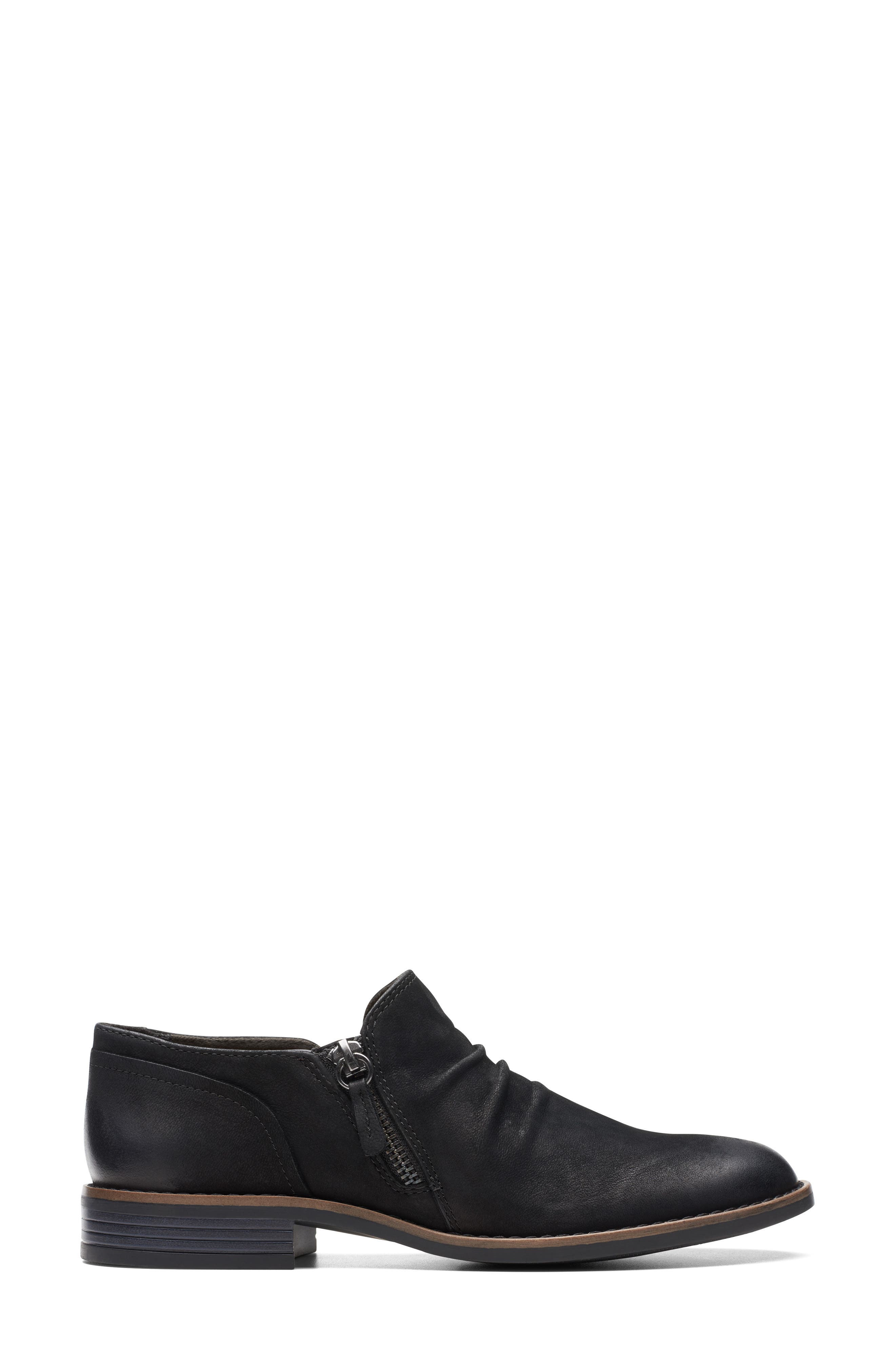 Clarks<sup>®</sup> Camzin Pace Leather Zip Bootie, Alternate, color, Black Nubuck