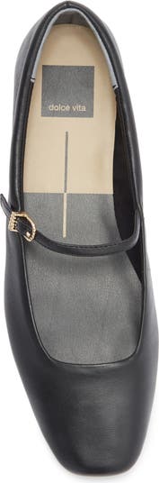 Avrie Mary Jane Flat