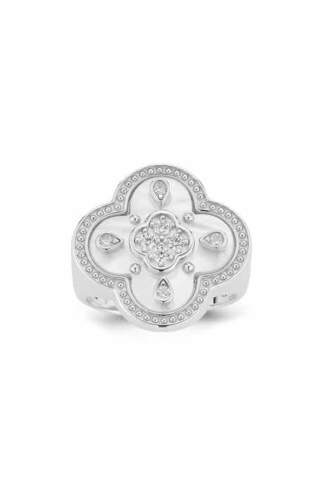 Clover Signet Ring