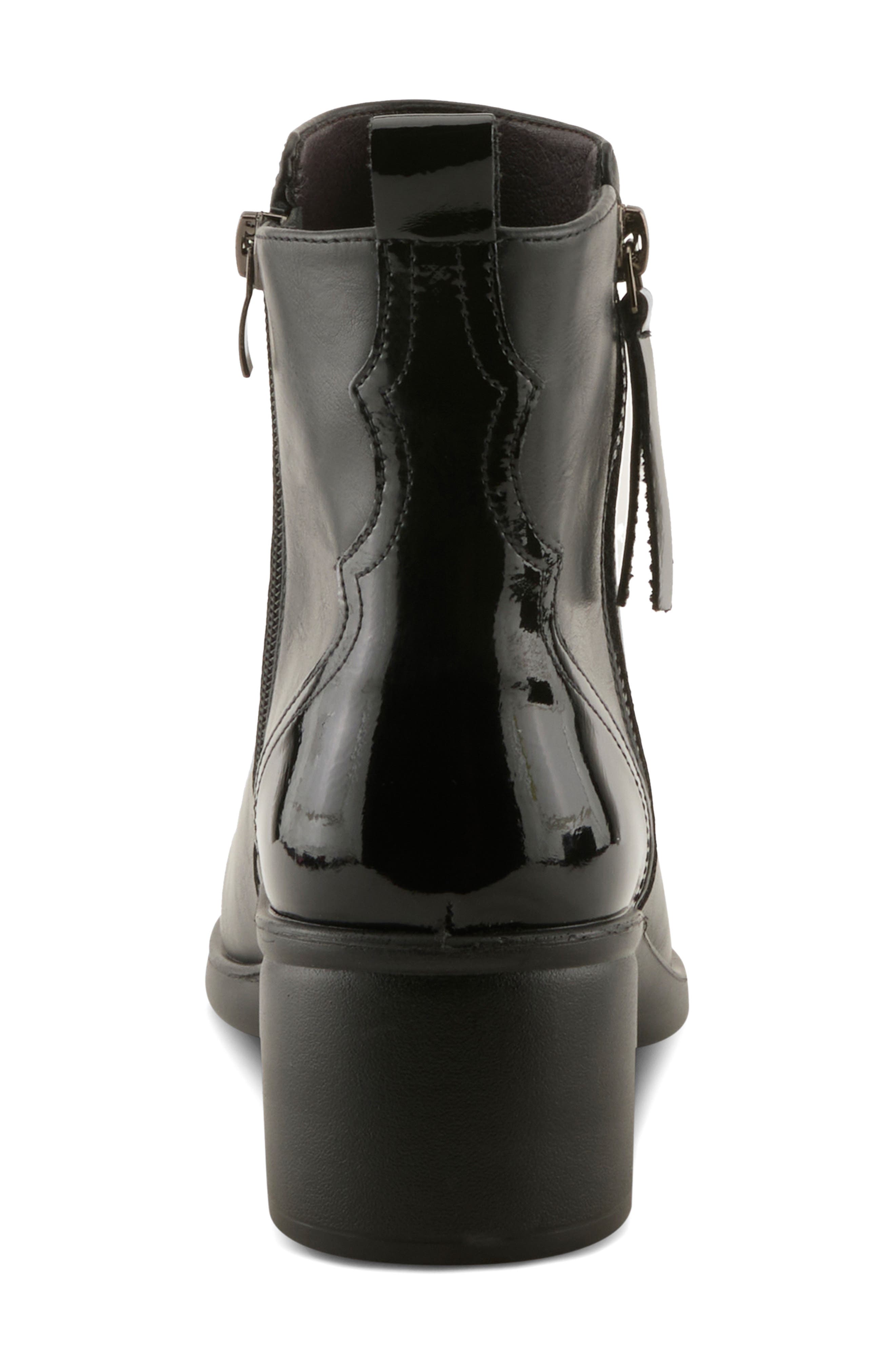 Carawey Block Heel Bootie, Alternate, color, BLACK