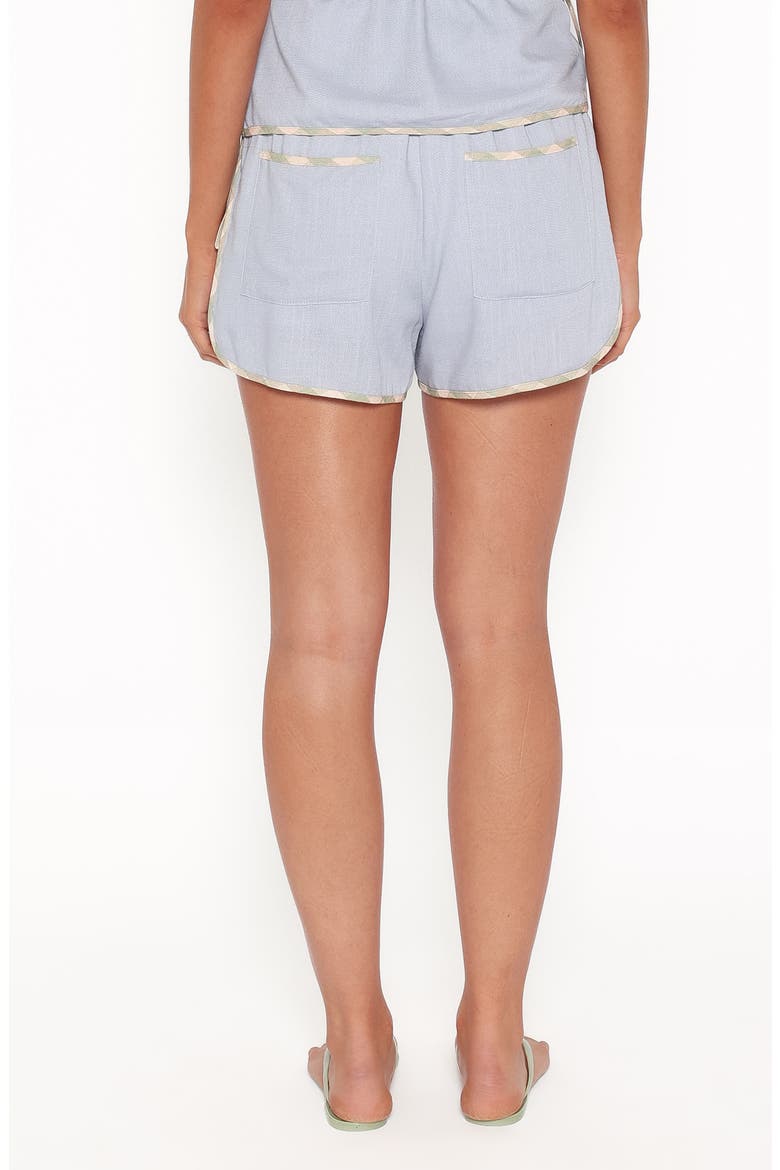 Bettie Contrast Trim Shorts, Alternate, color, LIGHT BLUE LINEN