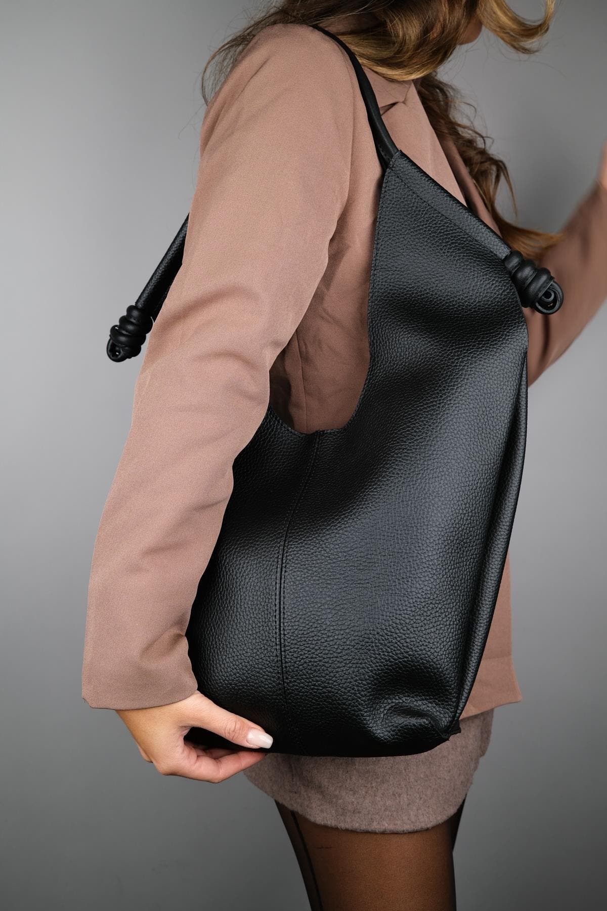 Prologue Shoes Santana Slouchy Shoulder Bag, Alternate, color, Black