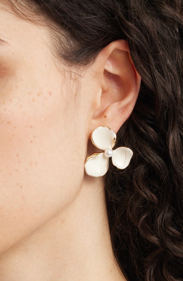 Nordstrom Painted Pansy Stud Earrings, Alternate, color, Ivory- Gold