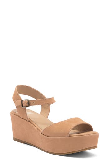 Eileen Fisher Mime Platform Sandal In Latte