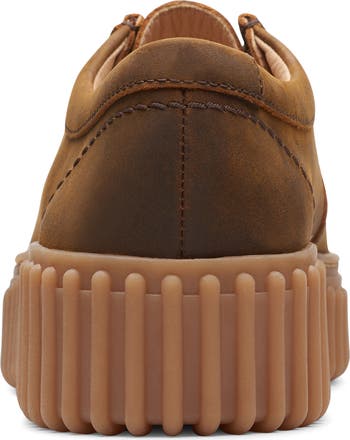 Clarks® Originals Torhill Bee Chukka Sneaker (Women) | Nordstrom