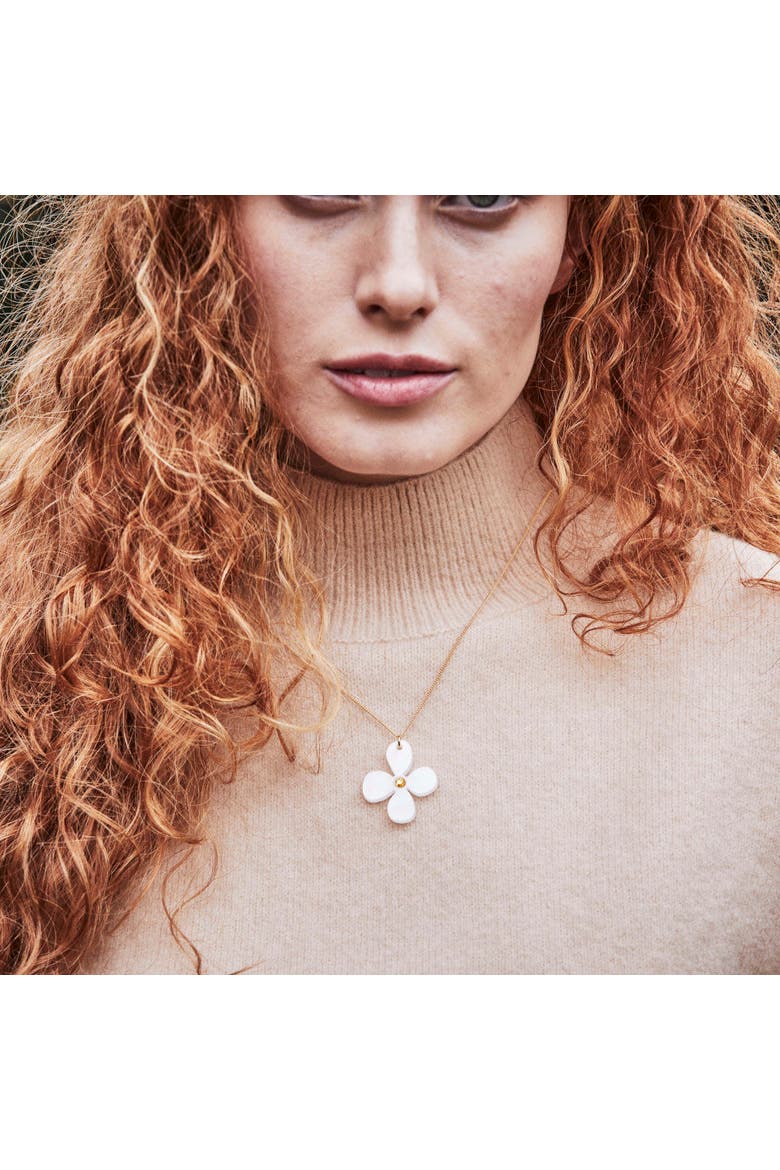 Daisy Pendant Necklace - Summer White, Alternate, color, Summer White